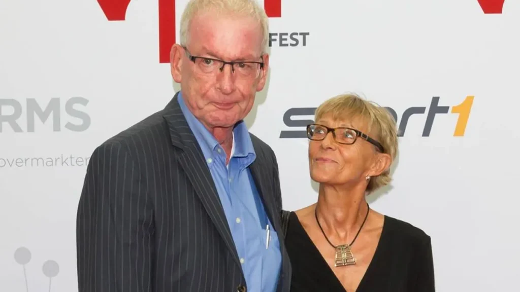 Liane Scholze Wer ist die Frau an der Seite von Peter Zwegat liane scholze